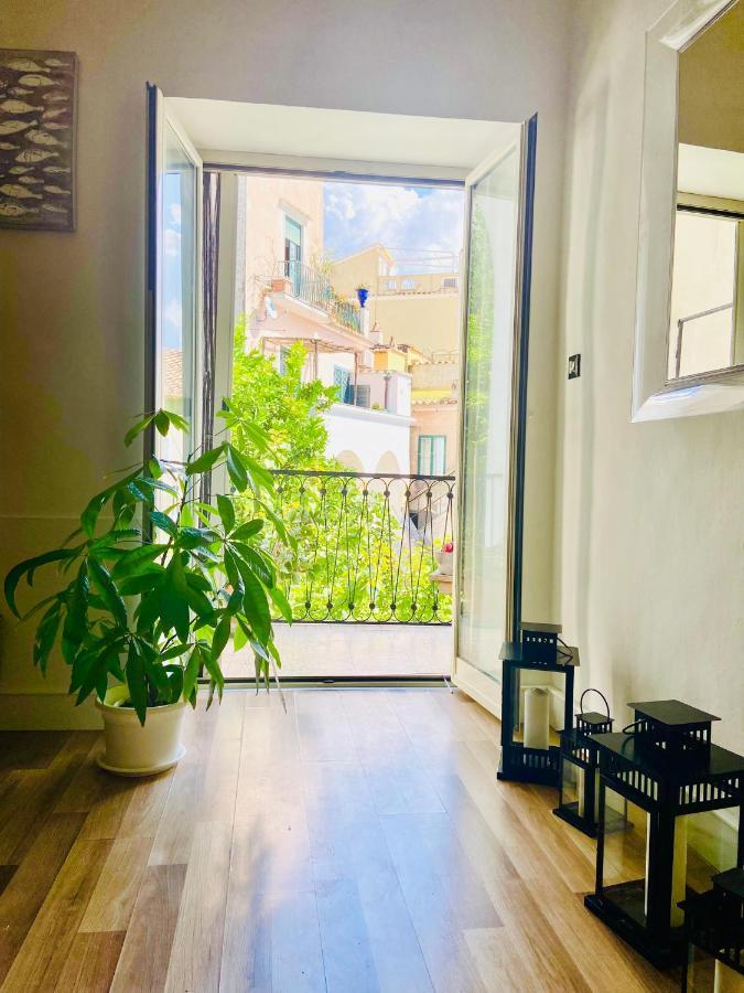 Ferienwohnung Borgo Virginia - Sea View In Amalfi Coast Vietri Exterior foto