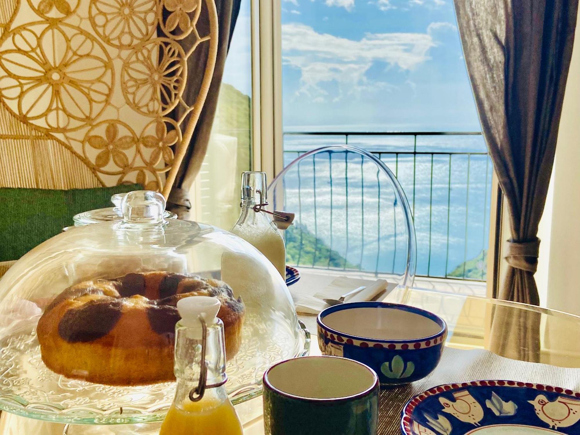 Ferienwohnung Borgo Virginia - Sea View In Amalfi Coast Vietri Exterior foto